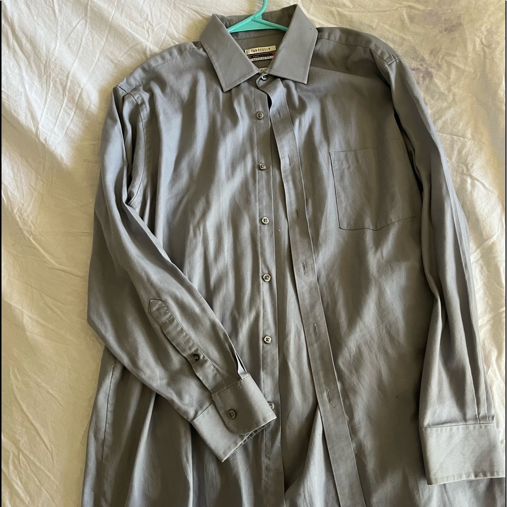 Van Heusen Grey Regular Flex Collar 16 1/2 32-33 Button Up Long Sleeve